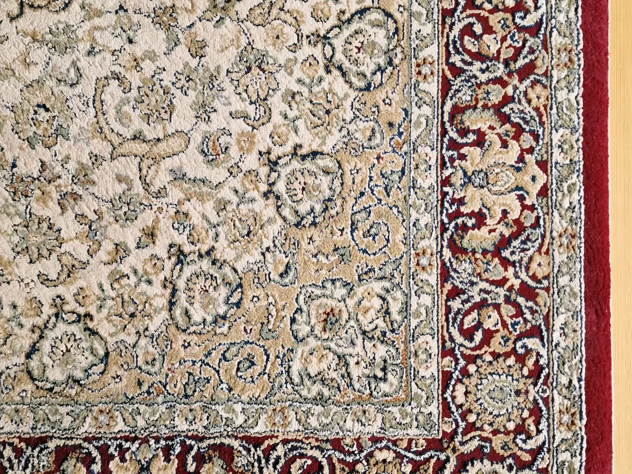Billede 3 - Pænt Wilton tæppe med orientalske mønster.
