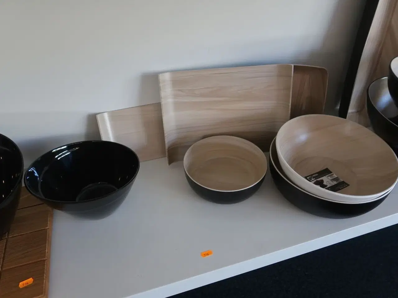 Billede 3 - Skåle, bakker opsatse m.m.