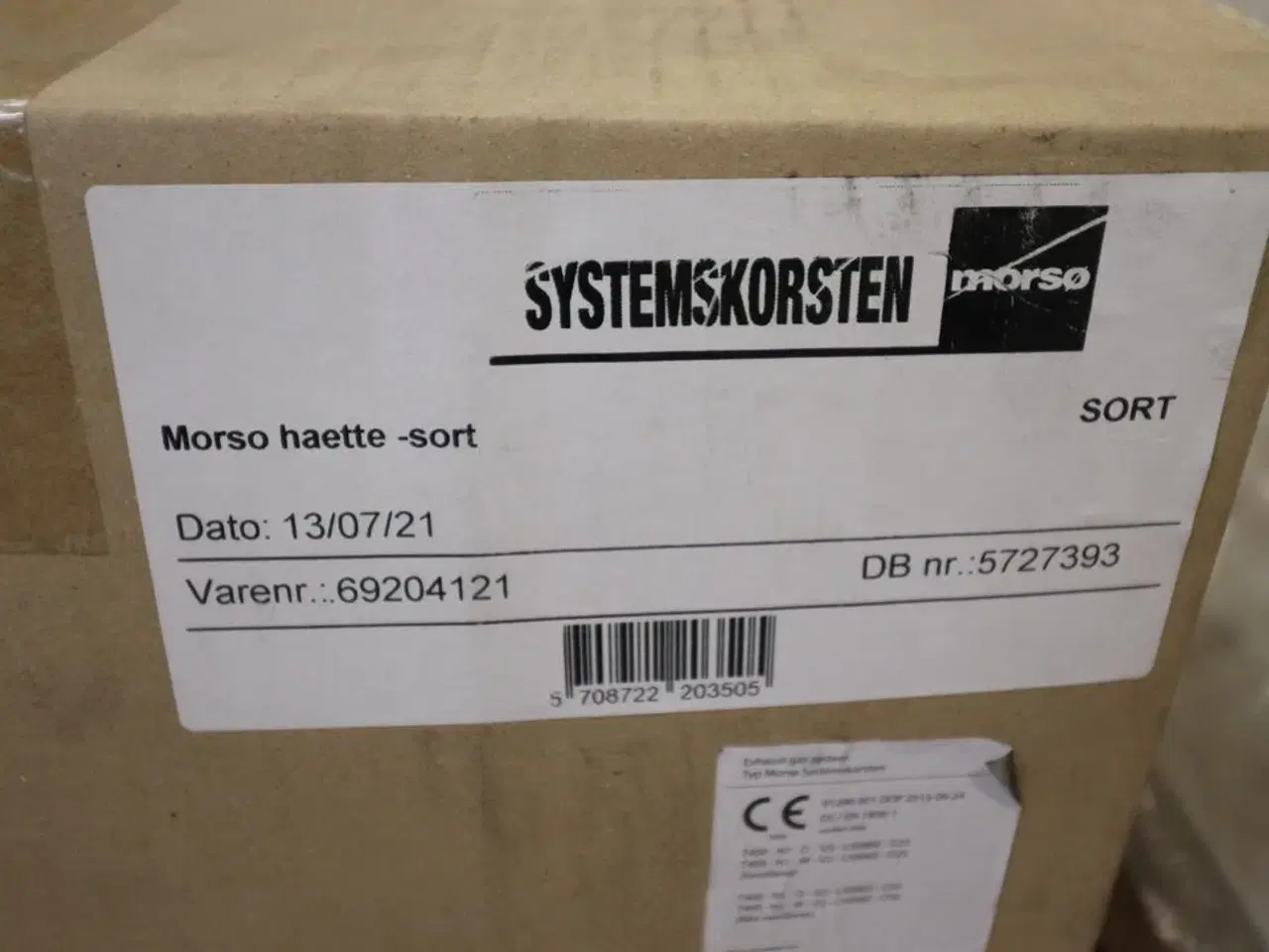 Billede 2 - 3 stk Diverse inddækning og skab