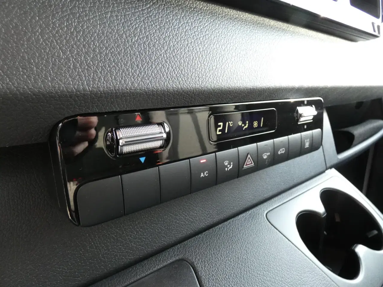 Billede 13 - Mercedes-Benz Sprinter 317 2,0 CDI A3 Pro 9G-Tronic 170HK DobKab 9g Aut.