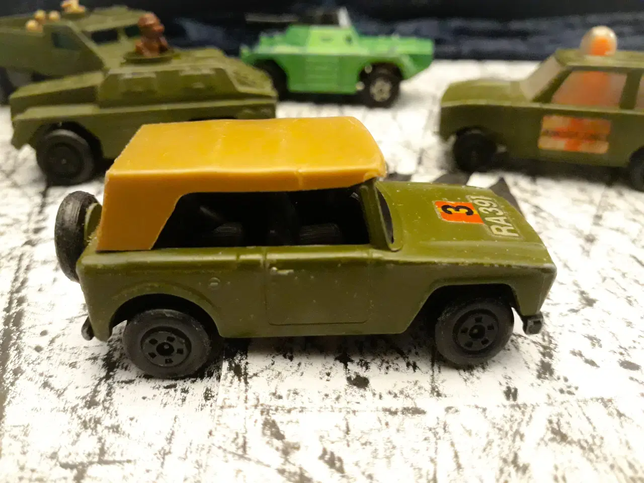 Billede 3 - 7 Matchbox Military Køretøjer