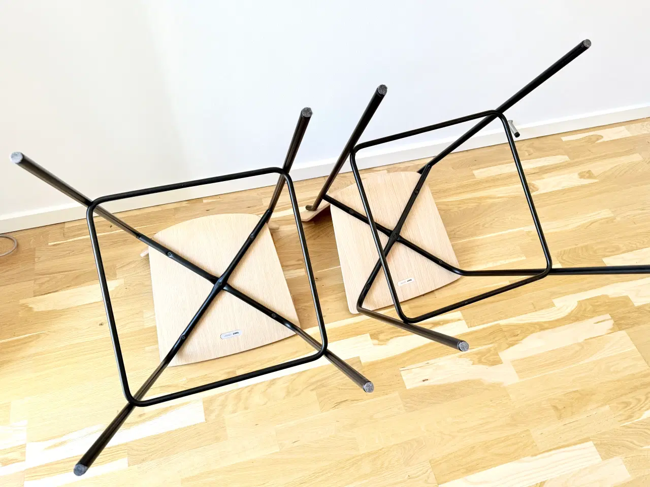 Billede 7 - 2 stk eksklusive TAKT T16 Cross Bar Chair Tube