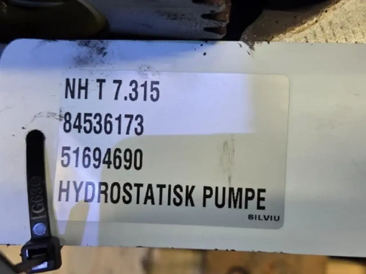 Billede 23 - New Holland T7.315 Hydrostatisk Pumpe 84536173