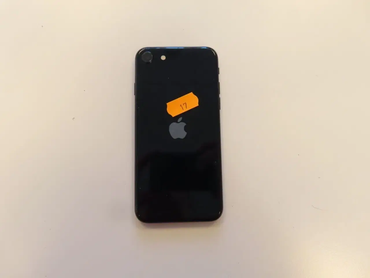 Billede 2 - Mobiltelefon APPLE Iphone SE 3. Gen - 64 GB