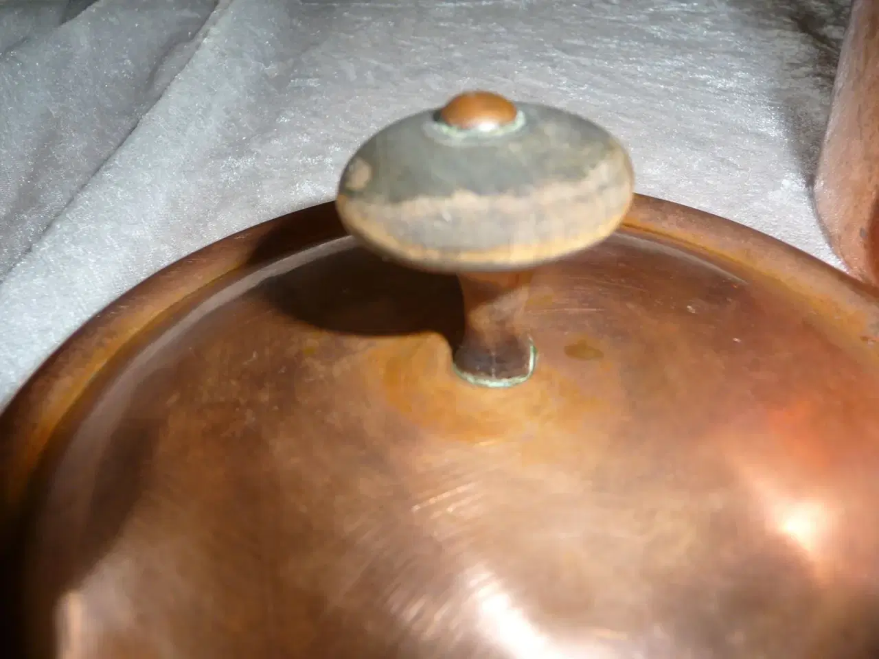 Billede 5 - gammel kobber kasserolle m/ låg