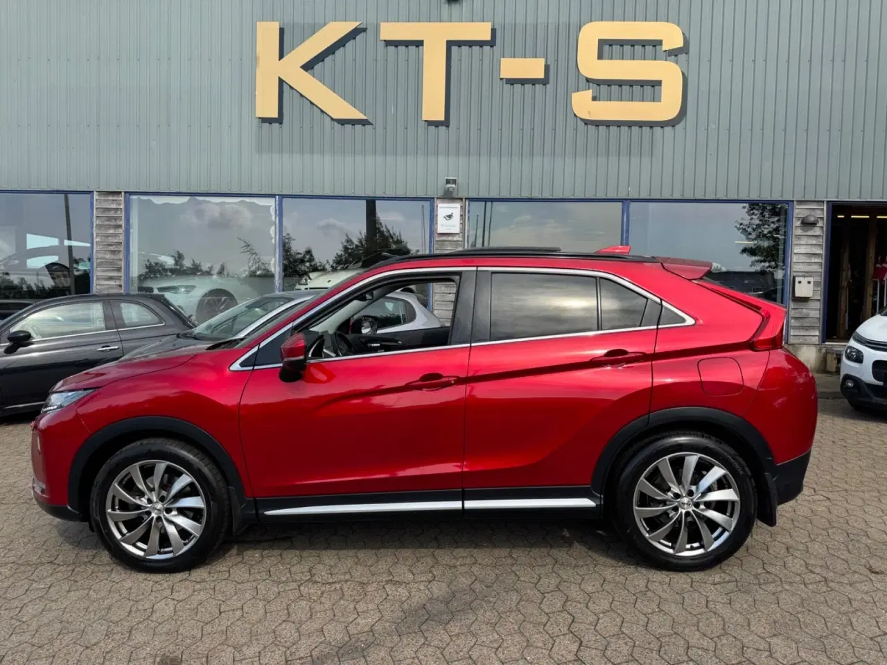 Billede 2 - Mitsubishi Eclipse Cross 1,5 T 163 Intense+ CVT