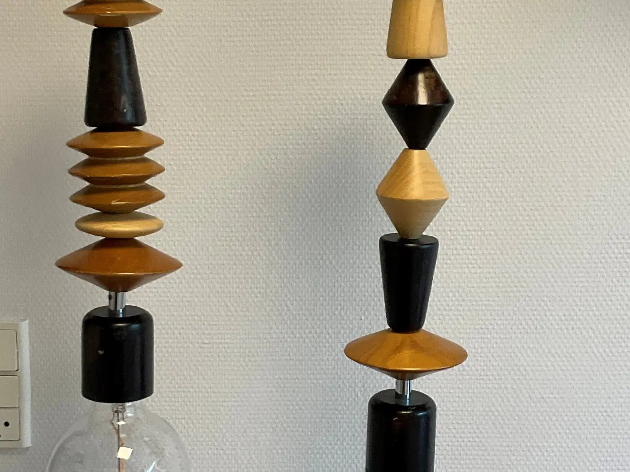 Billede 1 - Sjove lampeophæng af træguirlander - incl. pærer