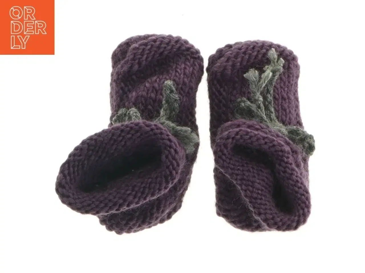 Billede 3 - Strikkede babystøvler i lilla (str. 11 cm)
