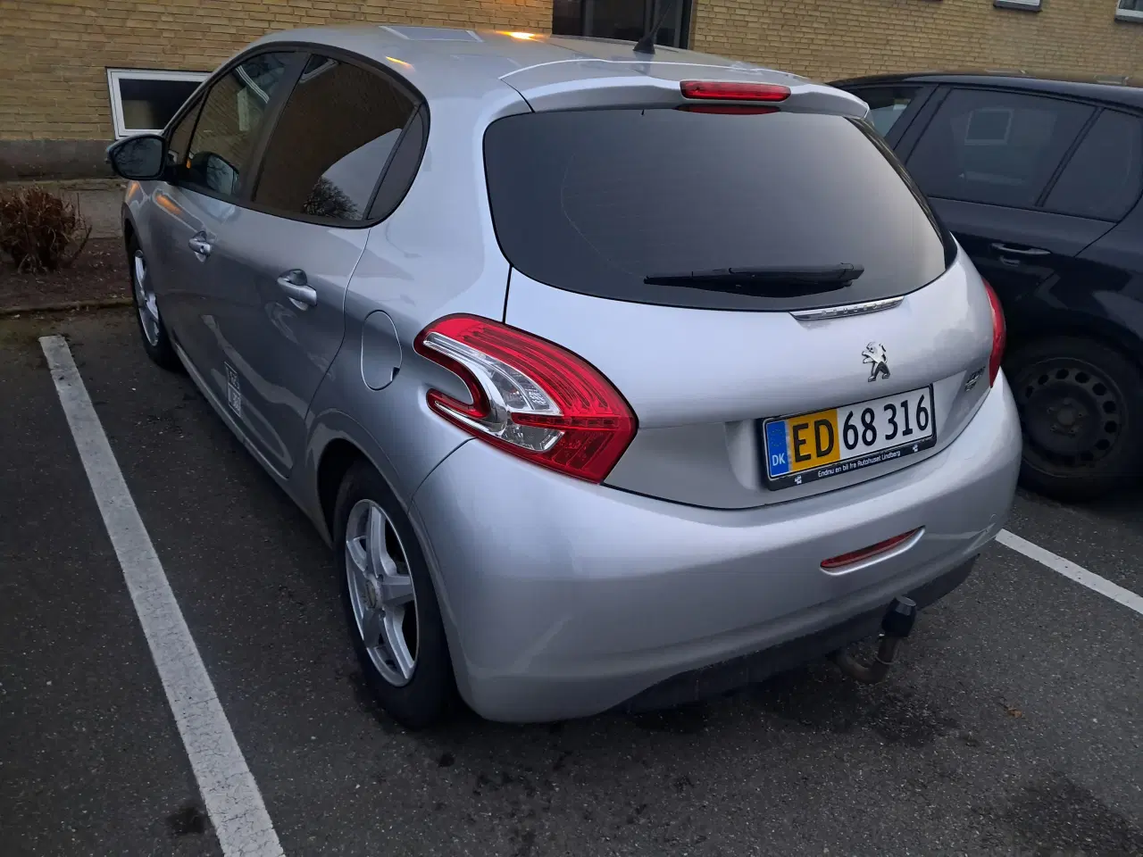 Billede 7 - Peugeot 208 1,6 92 hk Van