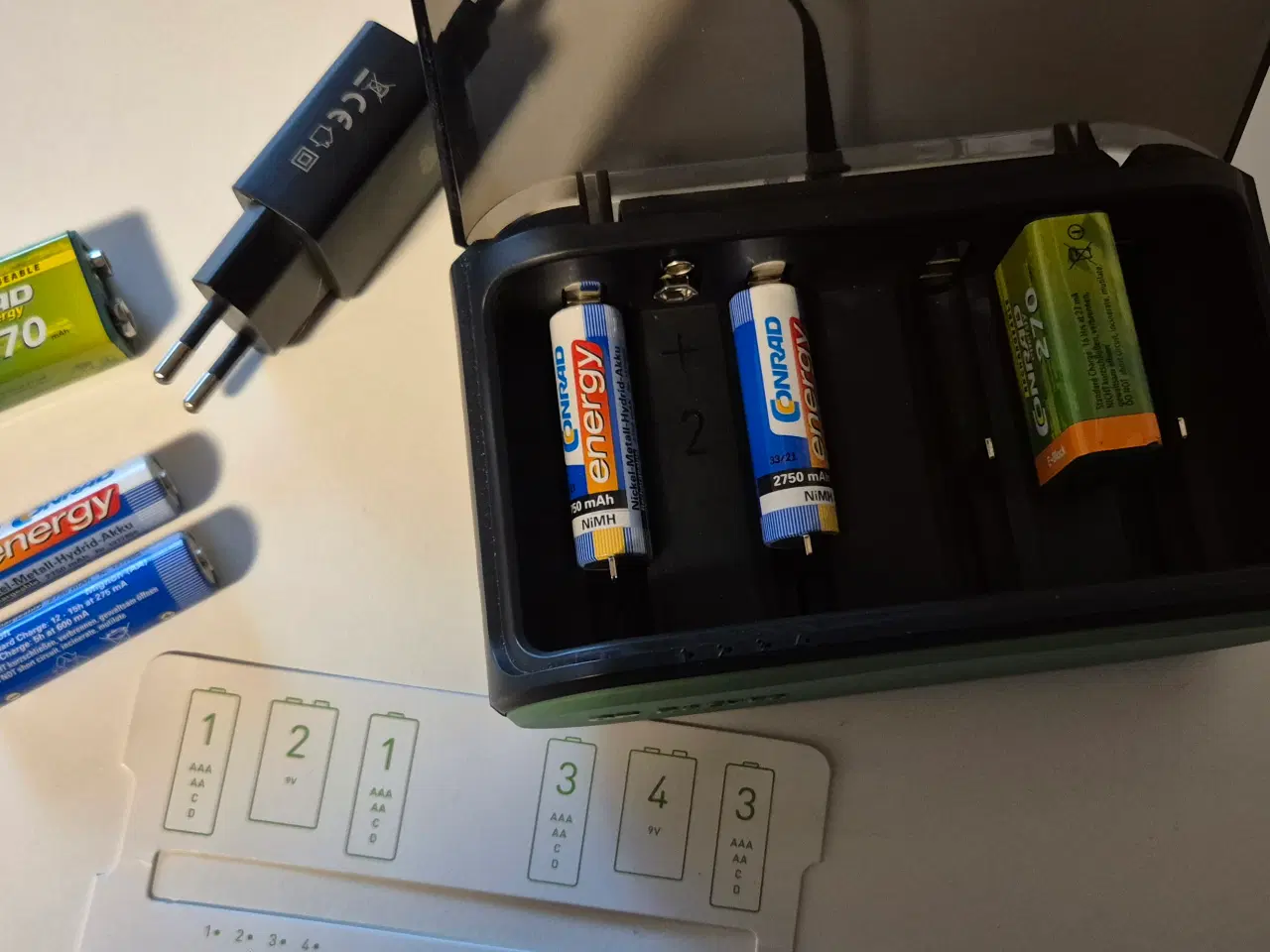 Billede 1 - GP ReCyko Batteri lader, USB