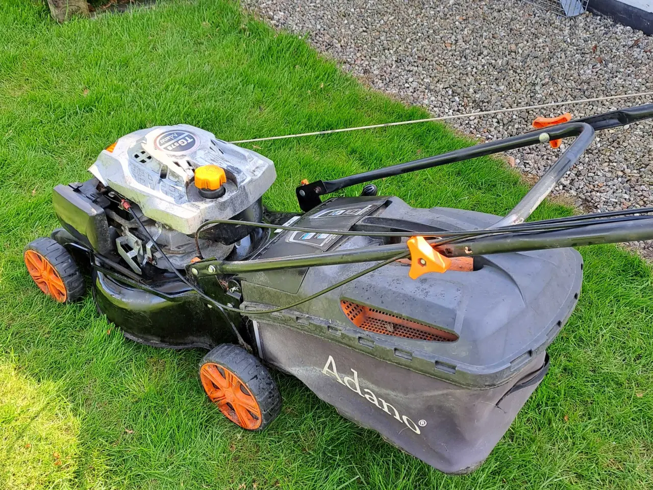 Billede 3 - Plæneklipper  sælges  snart  og  køre  