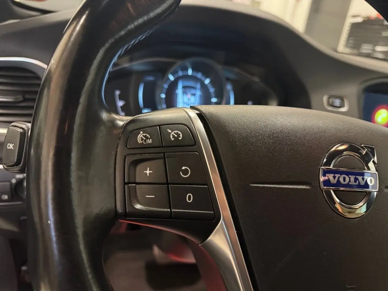 Billede 7 - Volvo V60 2,0 D4 181 Momentum aut. Van