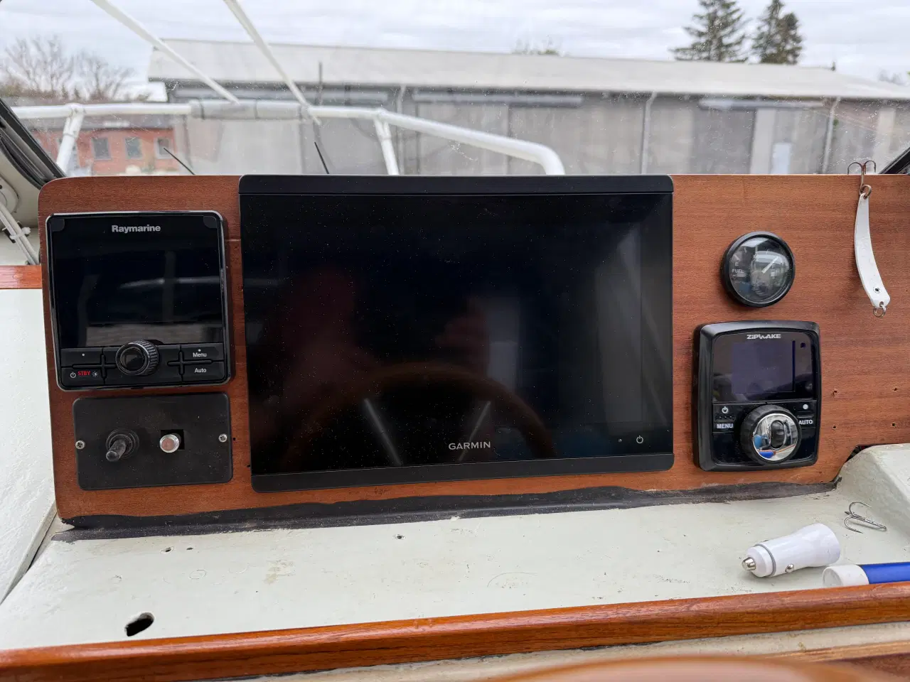 Billede 11 - flipper 620 evinrude E Tec 150 hk 