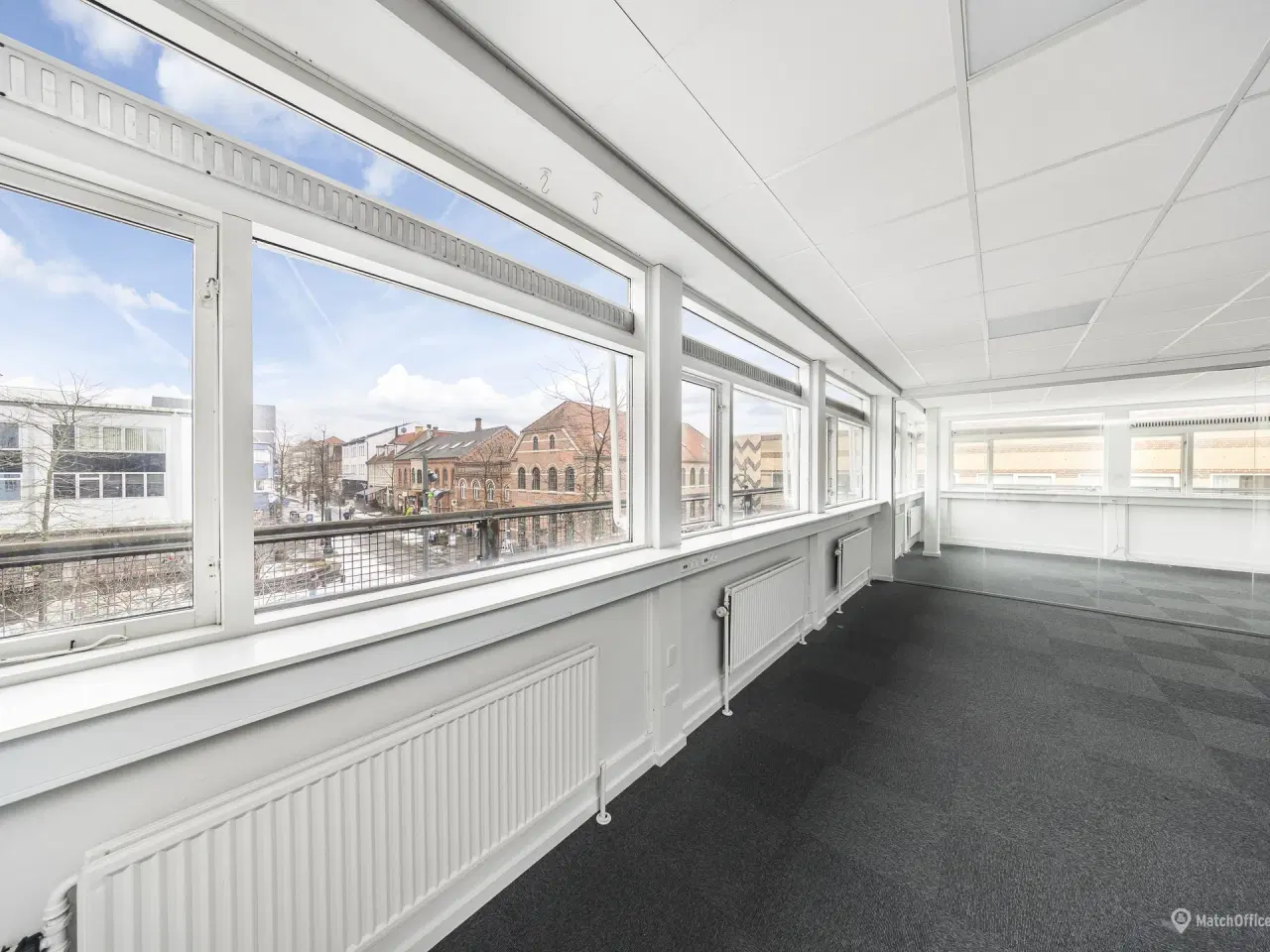 Billede 2 - Apotekerbygning velegnet til klinik og kontorer