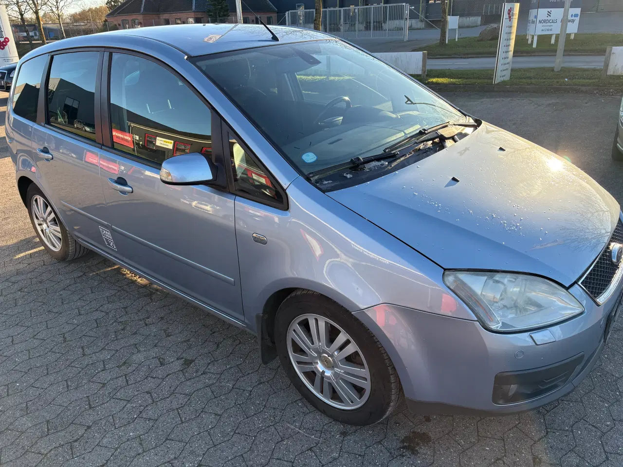 Billede 1 - Ford C-Max Ghia 2,0i Van benzin