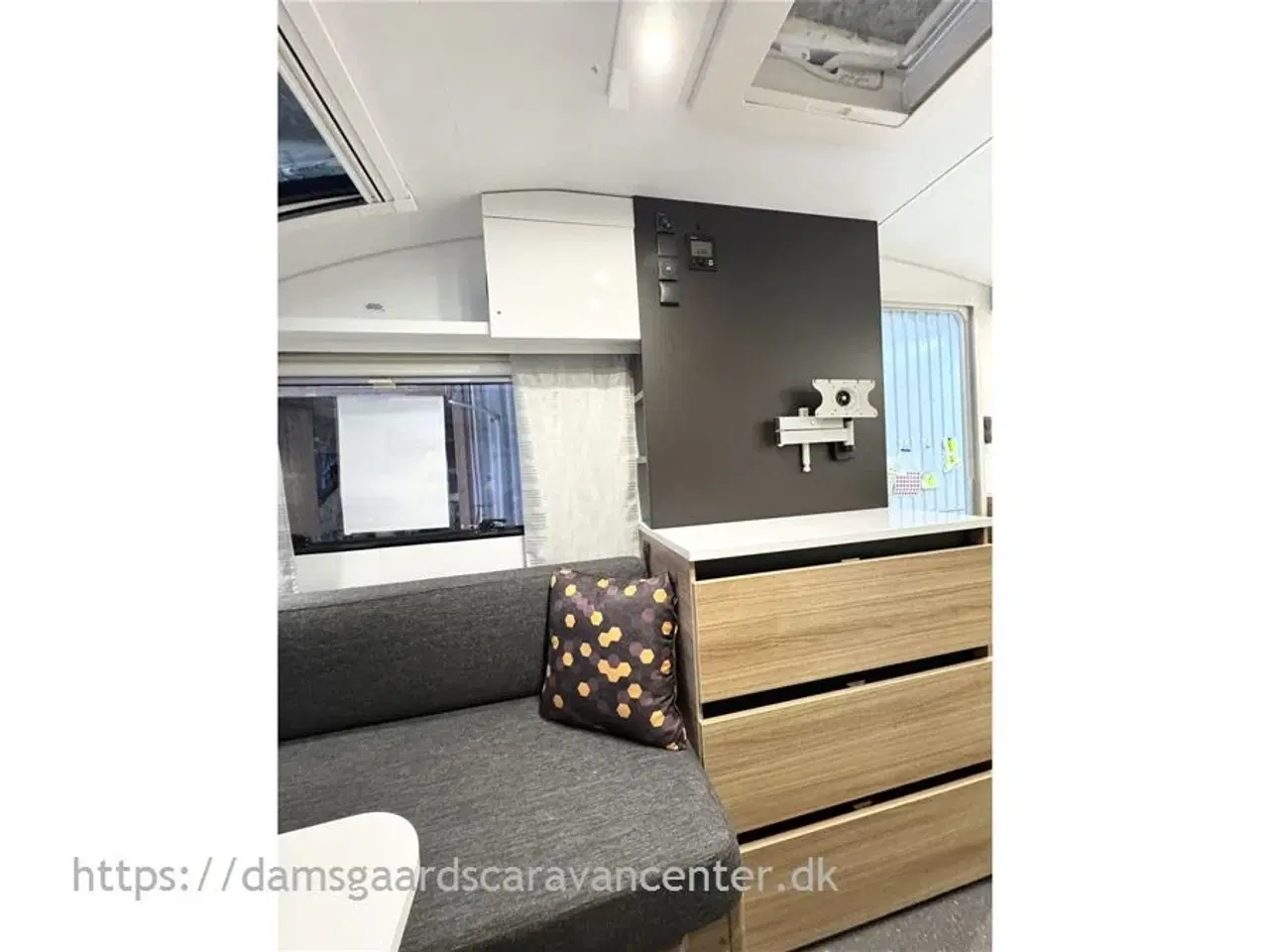 Billede 15 - 2022 - Adria Action 391 LH Enkeltsenge-Lamel-Gulvtemp.-Mover-Telt