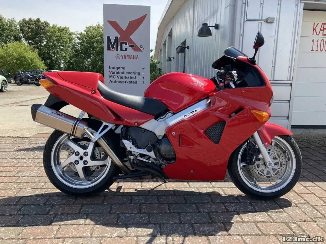 Billede 1 - Honda VFR 800 F