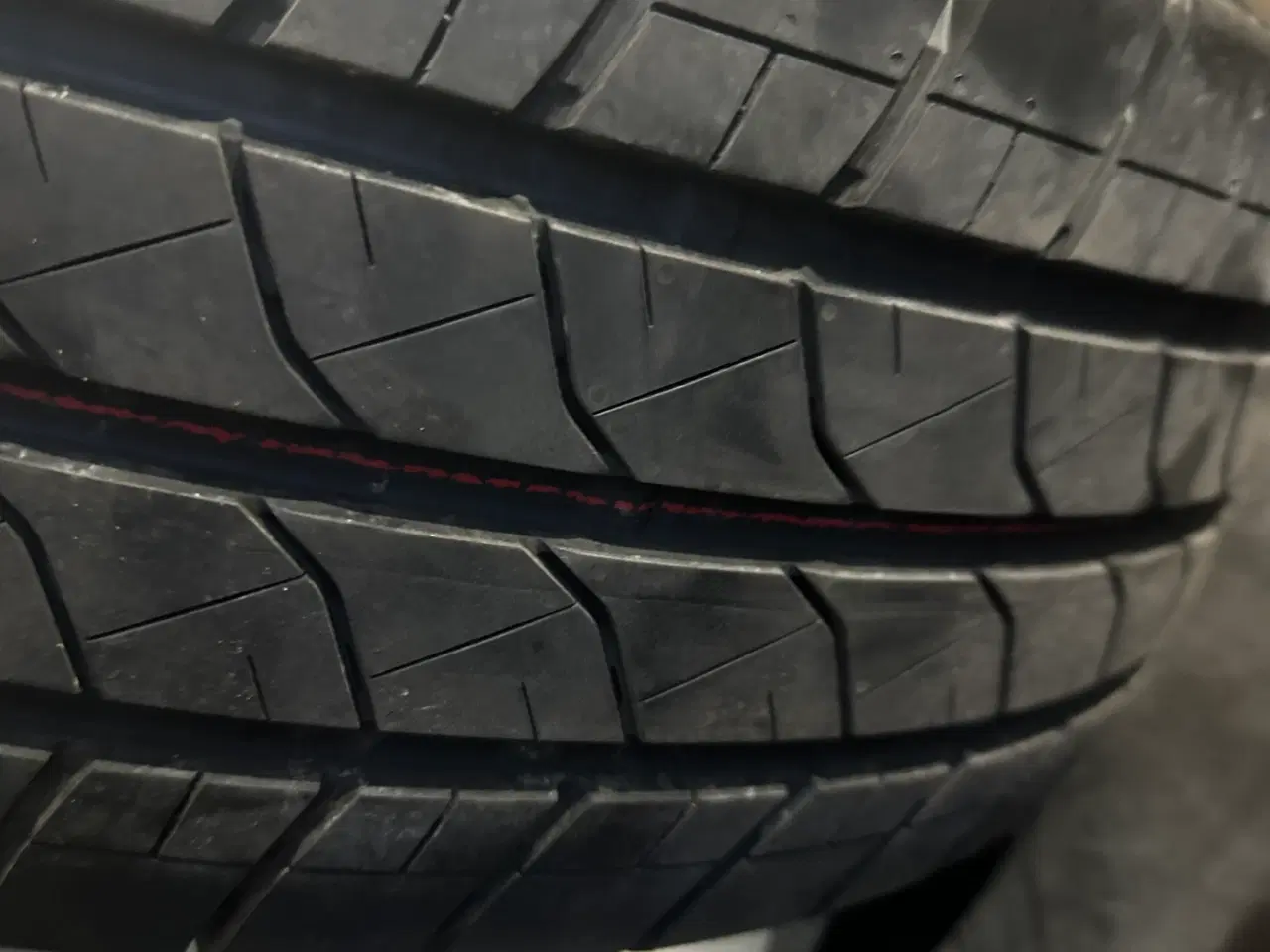 Billede 5 - Bridgestone Duravis R660 Eco 235/65r16c varebils s