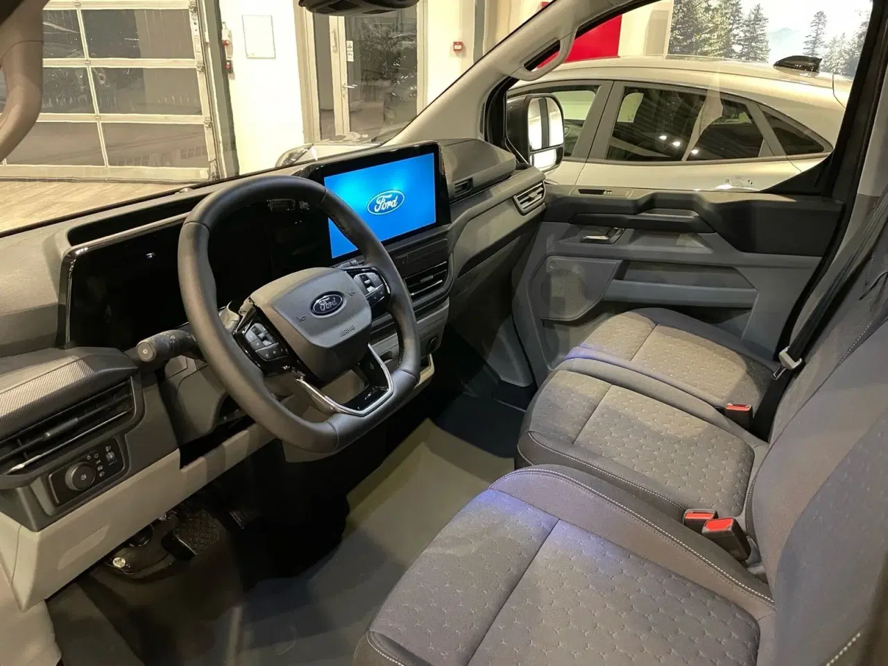 Billede 9 - Ford Transit Custom 320L 2,0 EcoBlue Limited aut.