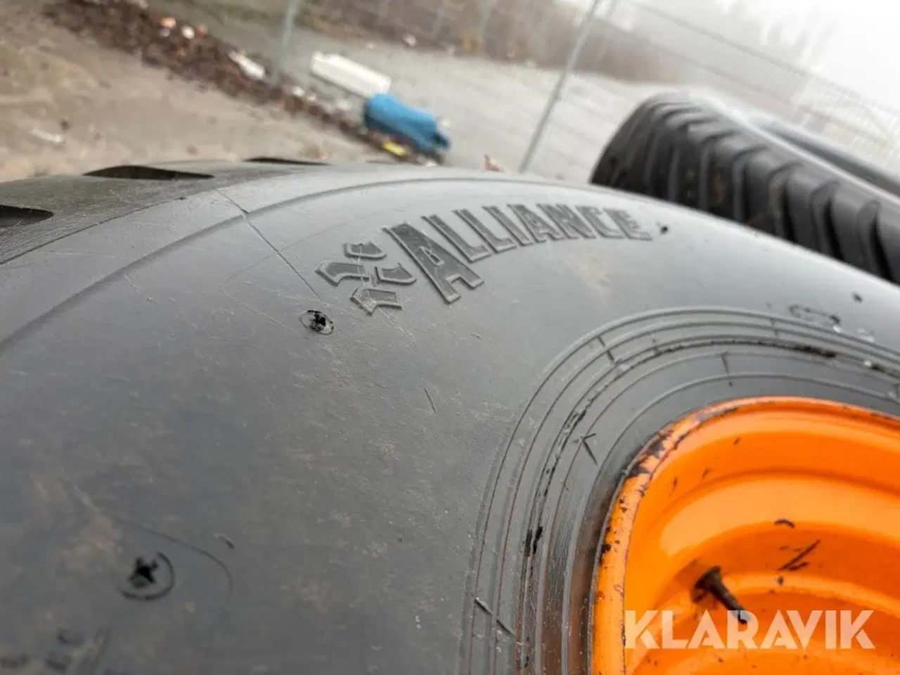 Billede 12 - Traktordæk Alliance Flotation 328 - 2 styk