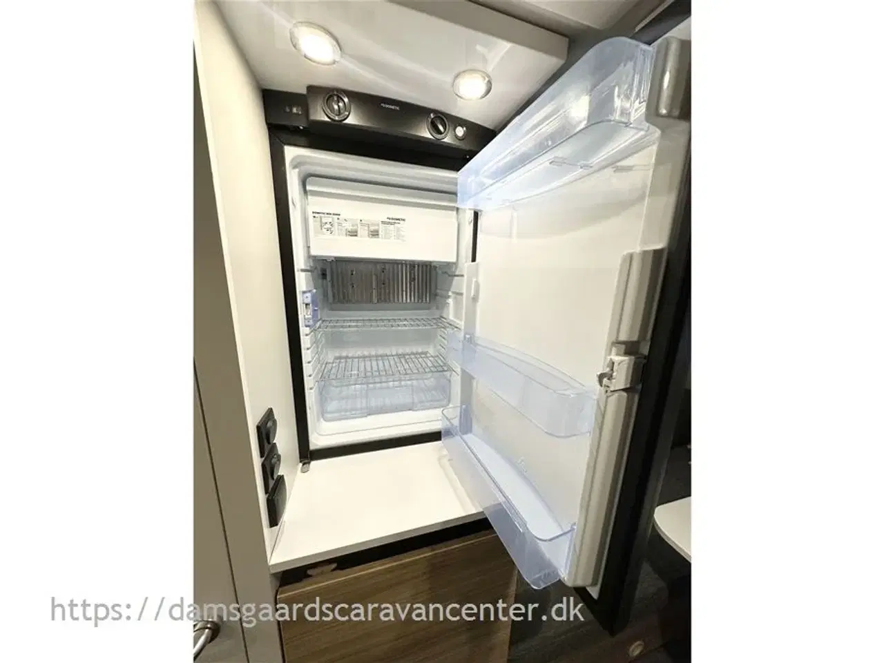 Billede 15 - 2019 - Adria Action 361 LH Enkeltsenge - Mover - Gulvvarme - Fortelt