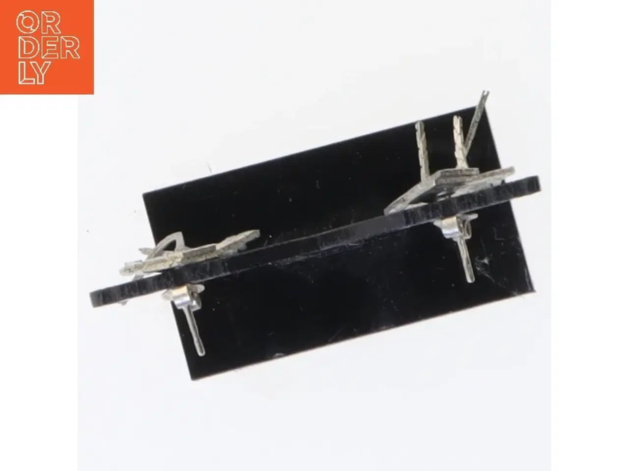 Billede 3 - Øreringe (str. 6,7x1,6 cm)