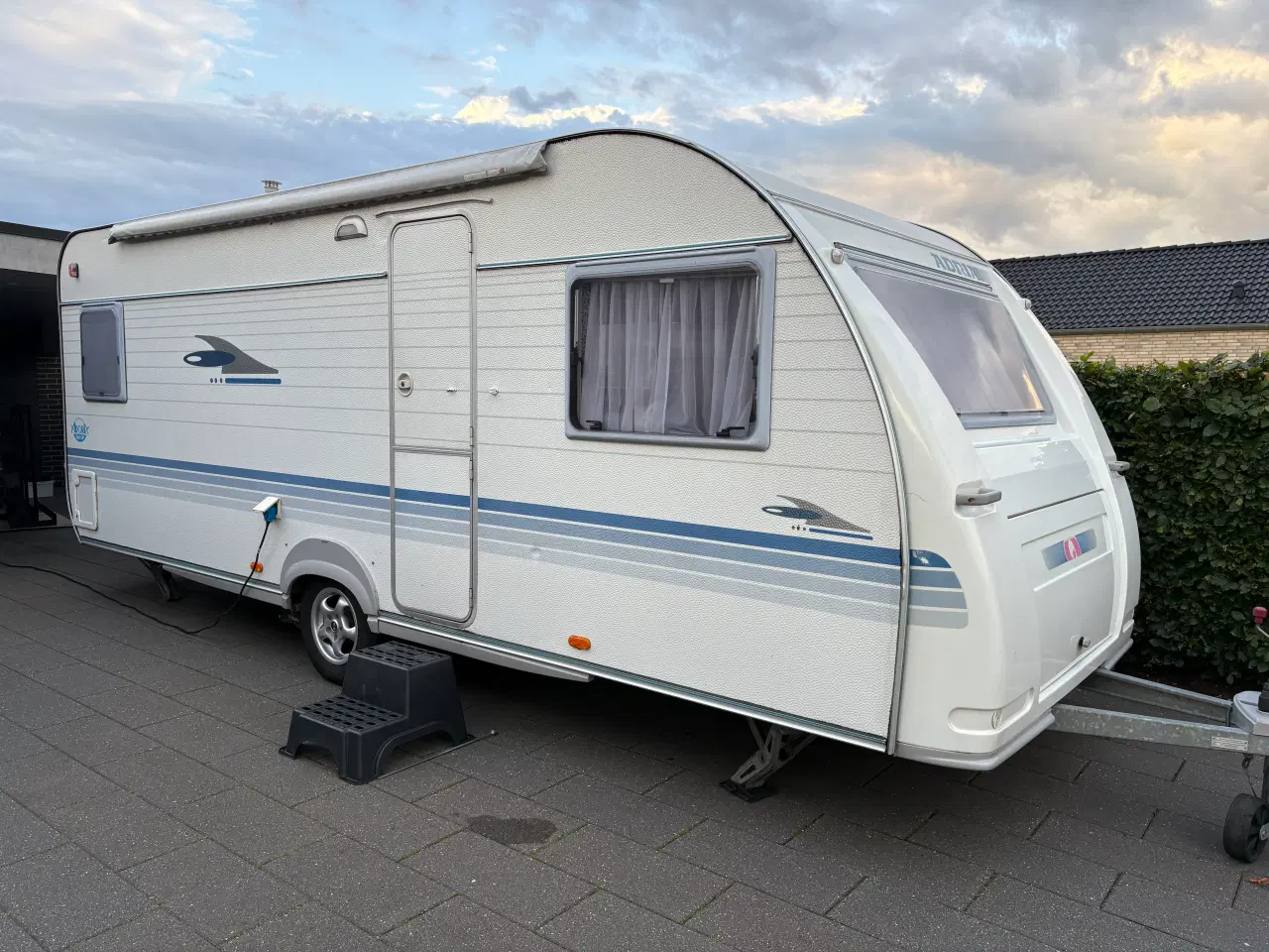 Billede 1 - Adria Adora 562UP