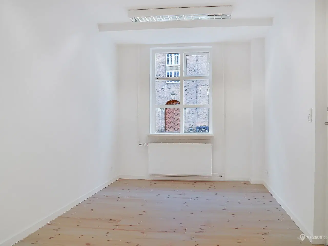 Billede 3 - 34 kvm. charmerende kontor. klinik. butik etc. - Odense C
