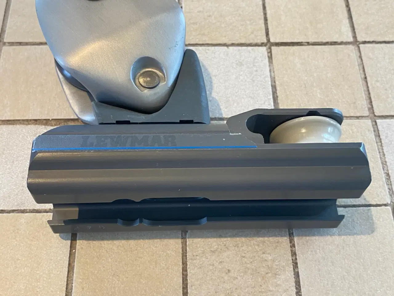 Billede 5 - SKØDEVOGNE + END-STOP - LEWMAR OG FREDERIKSEN