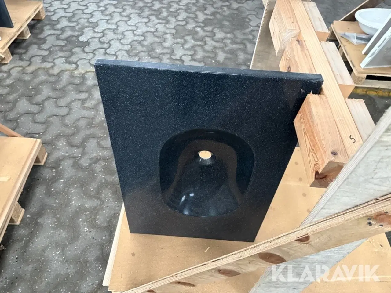 Billede 11 - Vaskebordplader Marbré & Marmorline til toilet - 223 styk.