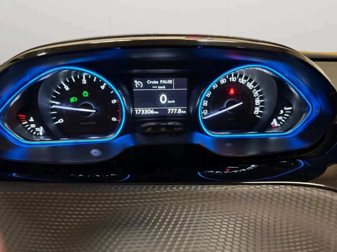 Billede 7 - Peugeot 2008 1,6 BlueHDi 120 Allure