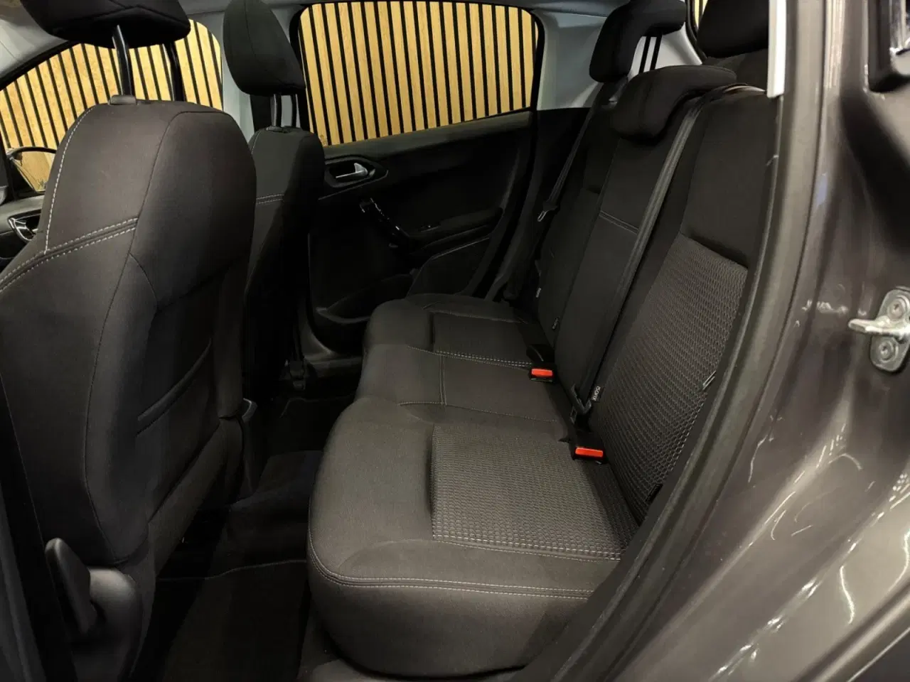 Billede 14 - Peugeot 208 1,2 PureTech 82 Allure Sky