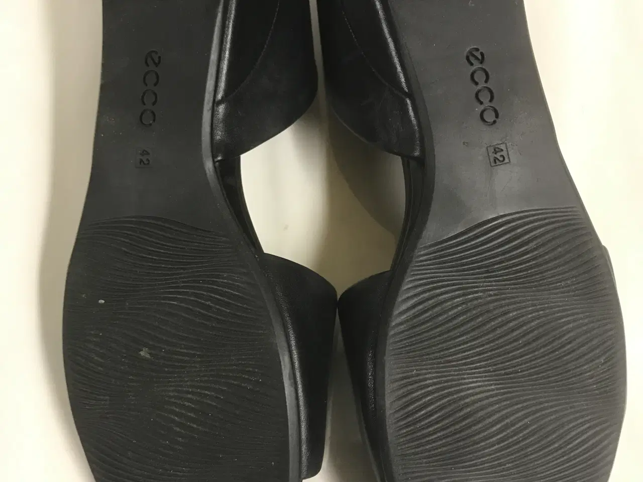 Billede 5 - Elegante Ecco sandaler i sort skind