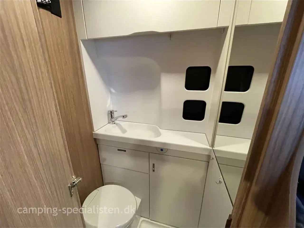 Billede 11 - 2023 - Weinsberg Carabus 600 MQ   Weinsberg CaraBus 600 MQ 2023 - kan nu ses hos Camping-Specialisten.dk