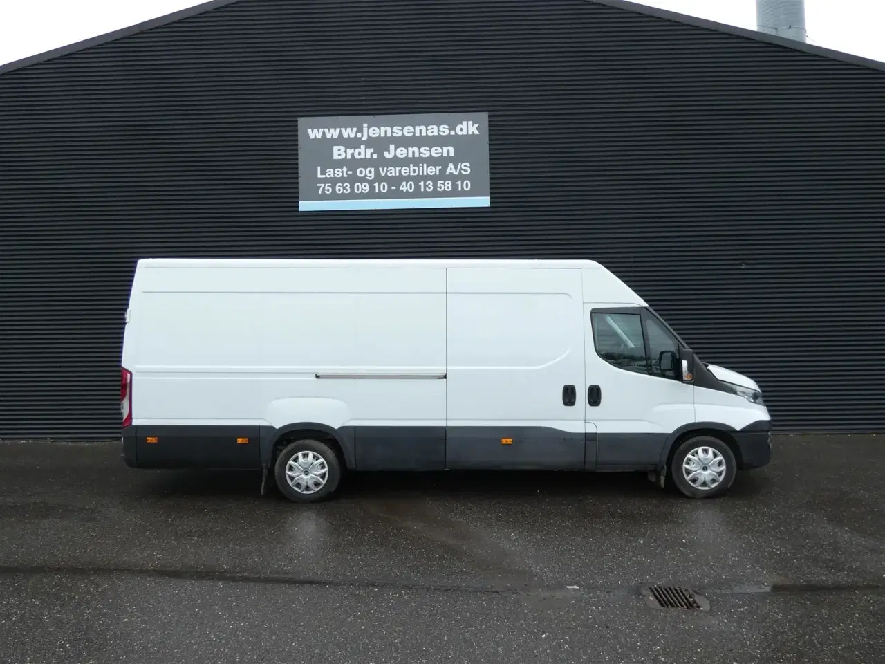 Billede 1 - Iveco Daily 35S16 16m3 2,3 D 156HK Van 8g Aut.