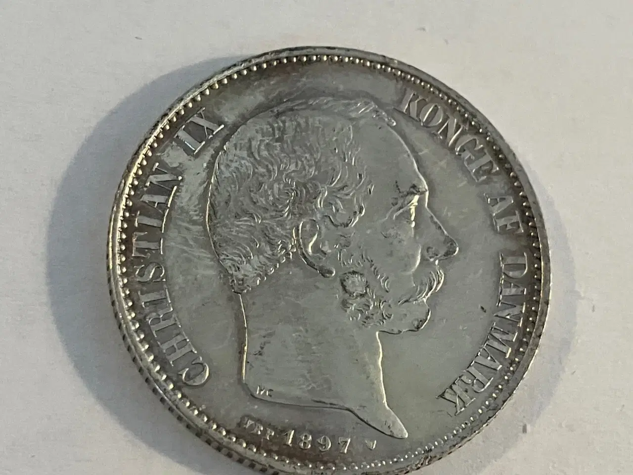 Billede 1 - 2 Kroner 1897 Danmark - Dårlig stand