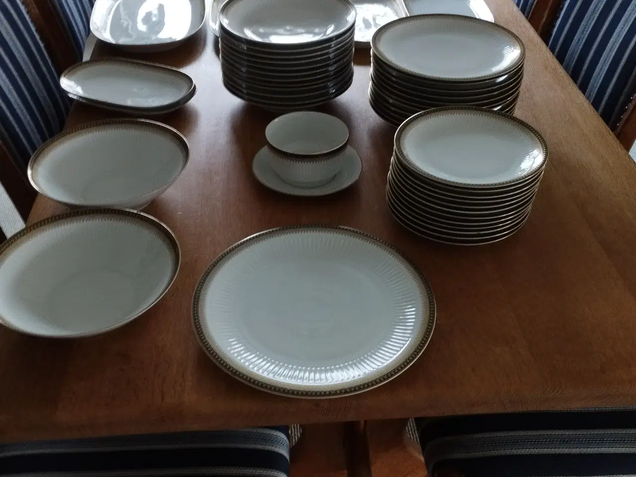 Billede 3 - 8800 Viborg Kaffe og Spisestel i Kurfyrst .