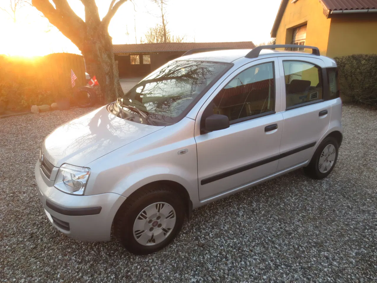 Billede 2 - Fin Fiat Panda 1.2 i Nysynet/Med træk.