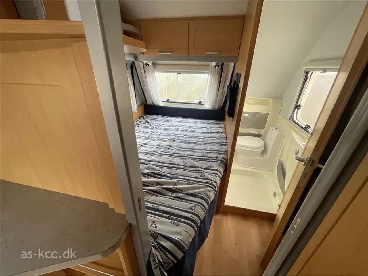 Billede 7 - 2004 - Knaus Azur 500 FU   Knaus Azur 500 FU dobbeltseng