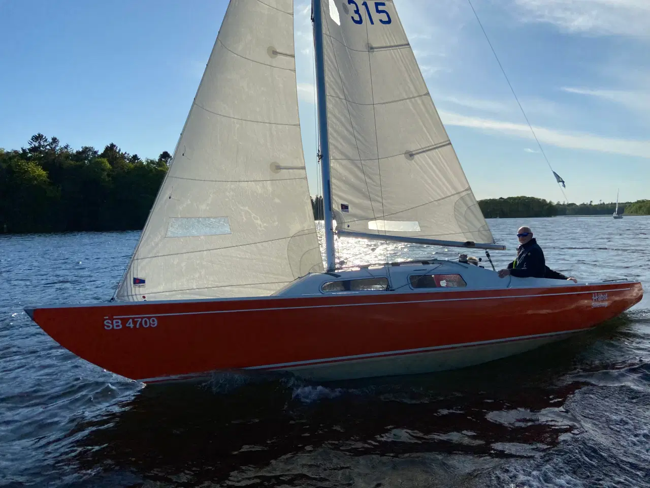 Billede 1 - Sejlbåd