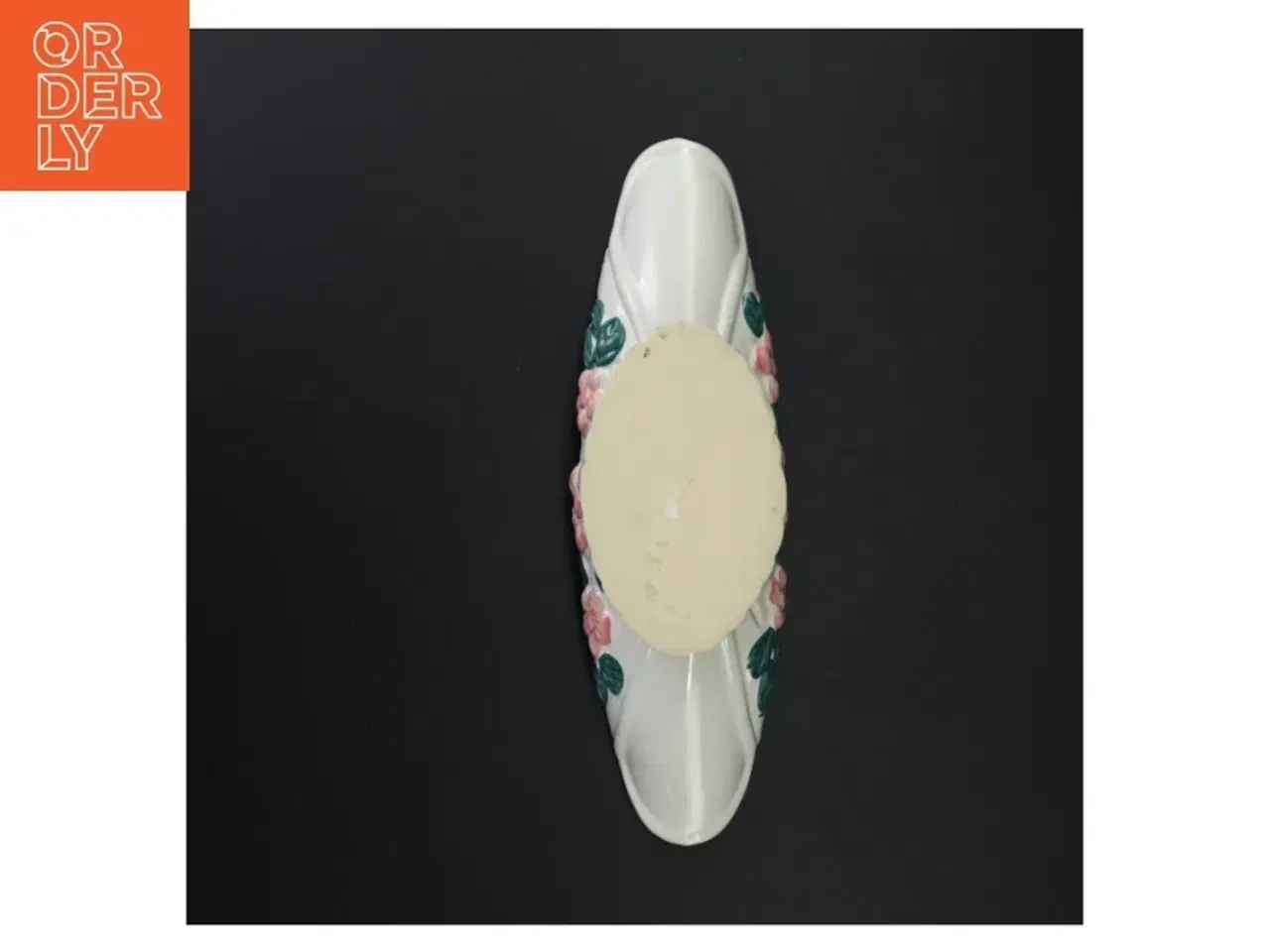 Billede 4 - Porcelænsopsats med blomsterdekoration (str. 28 x 8 cm)