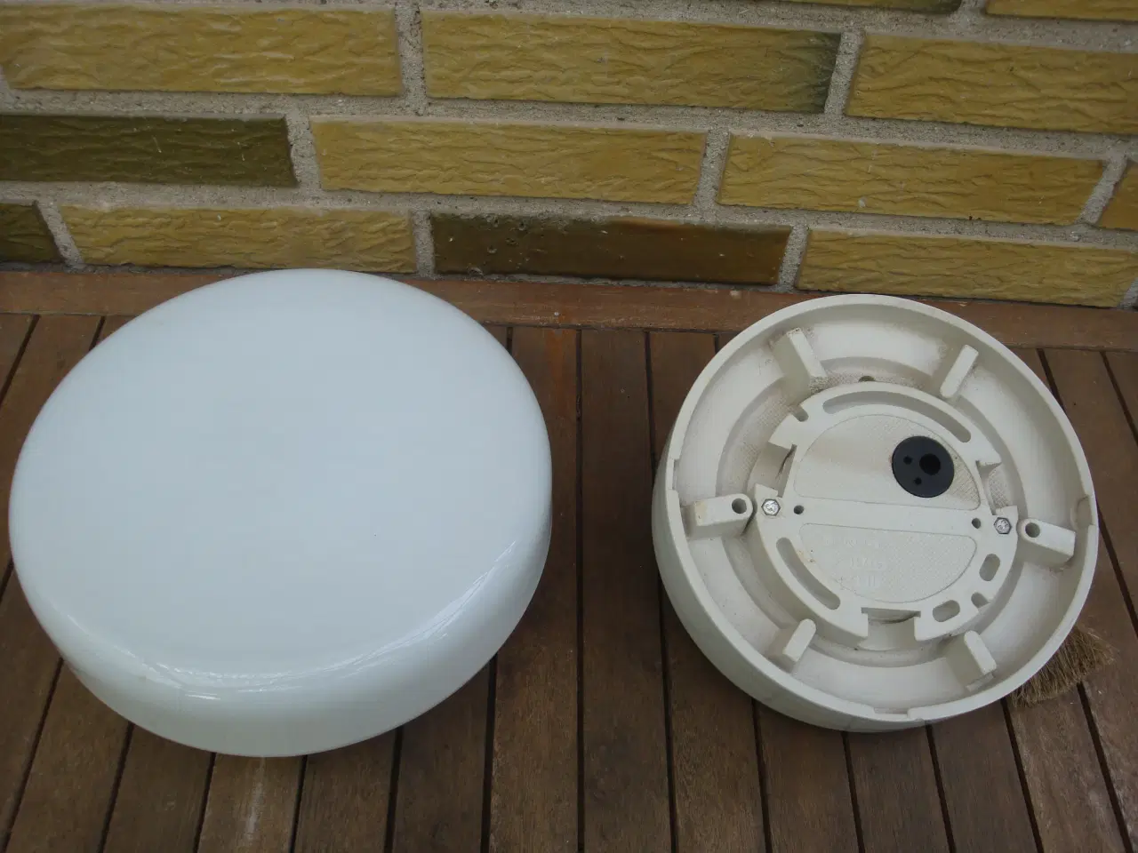 Billede 3 - IFÖ plafond - badeværelseslampe