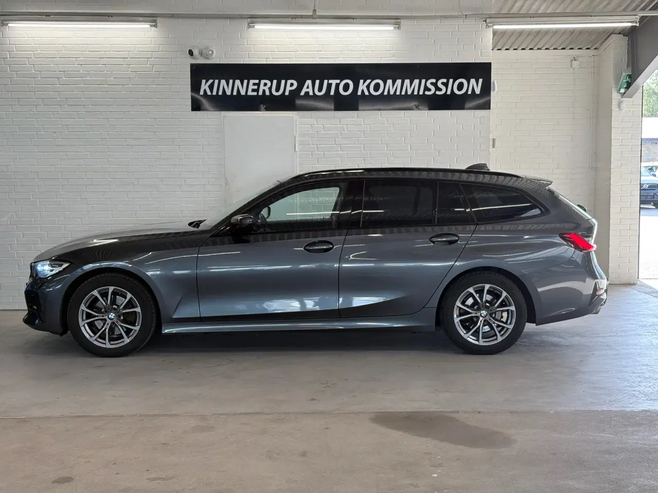 Billede 2 - BMW 320d Touring 2,0 D Sport Line Steptronic 190HK Stc 8g Aut.