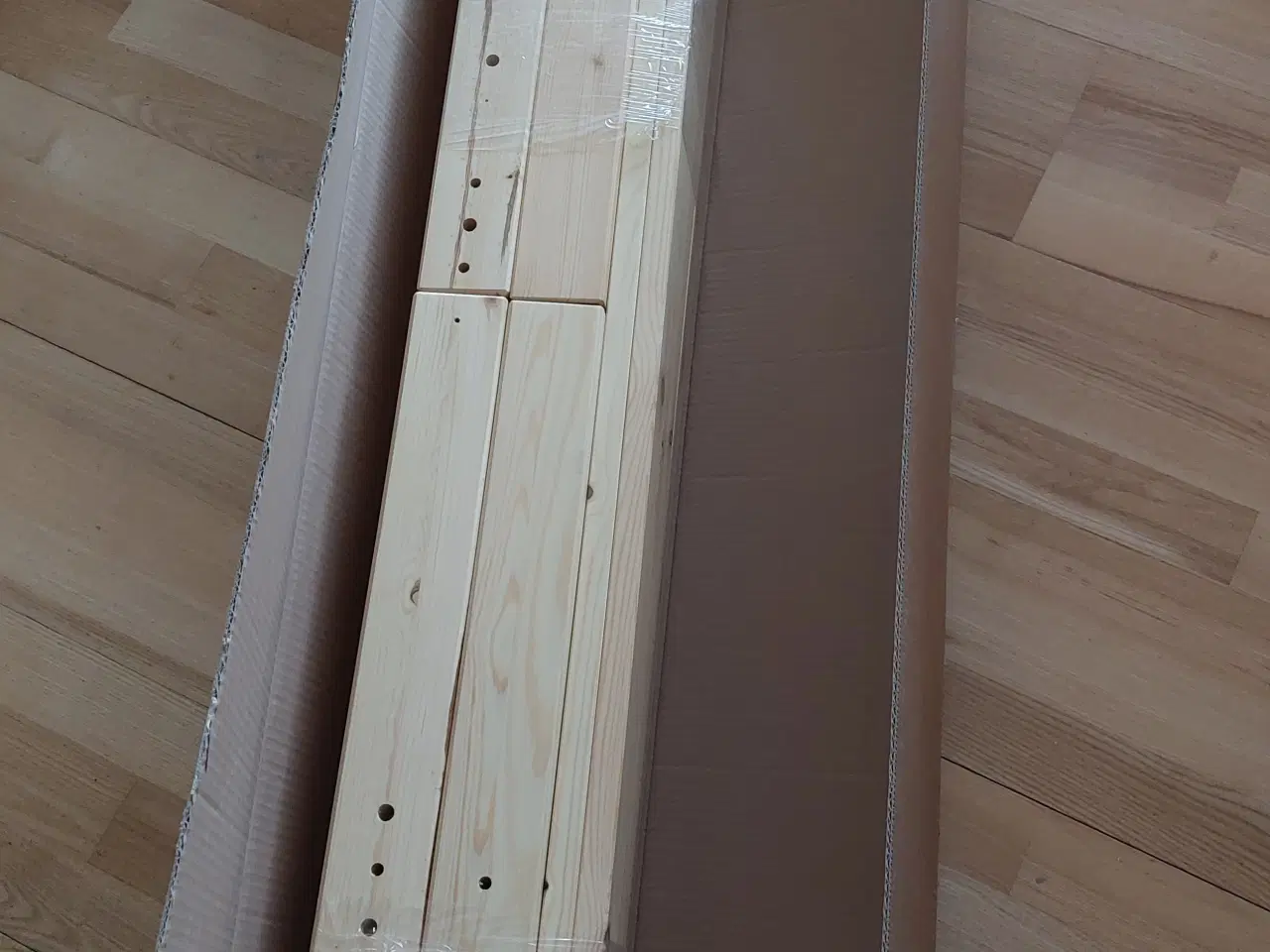 Billede 2 - Køjeseng 90 x 200 cm - ny og usamlet