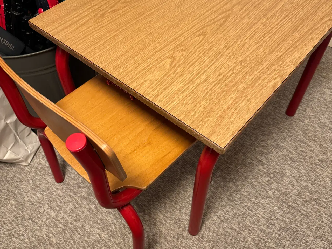Billede 1 - Retro skolebord + 1 stol til små børn