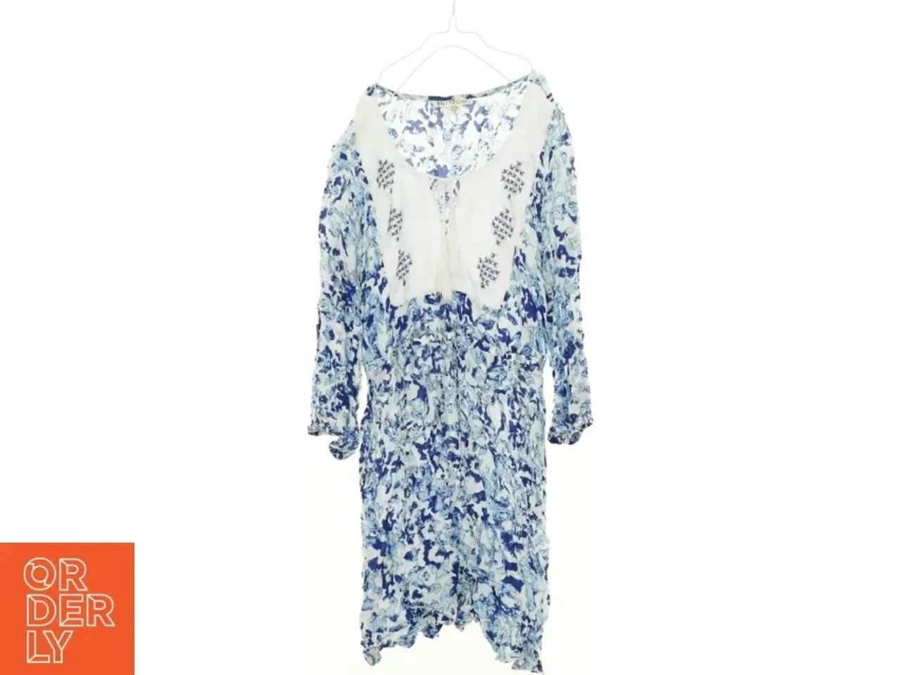Billede 1 - Kjole fra Billabong (str. 140 cm)