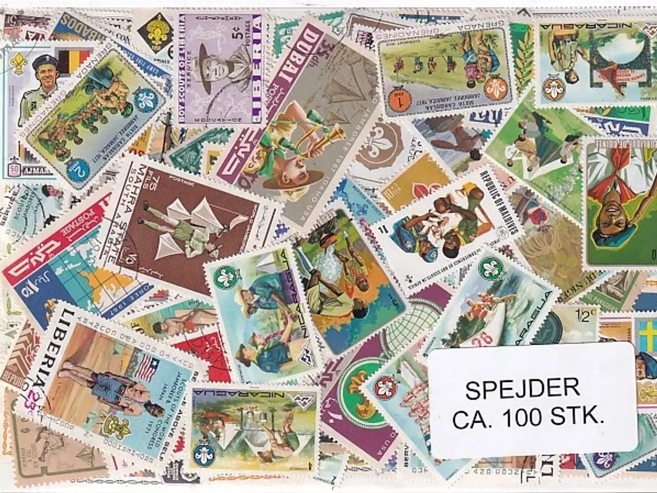Billede 1 - Spejder på Frimærker. St/ust. 100 stk.
