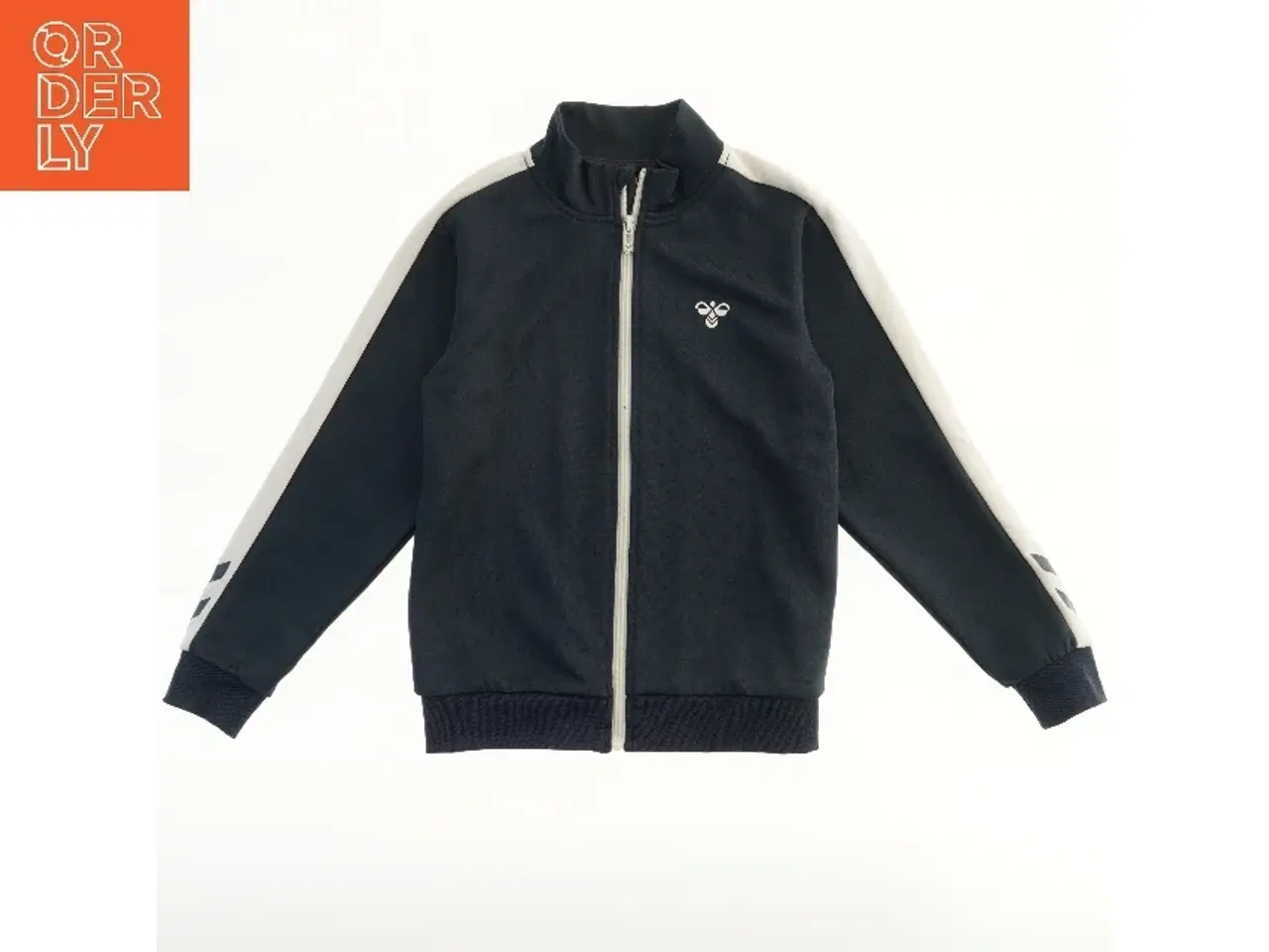 Billede 1 - Jakke med lynlås og striber fra Hummel (str. 140)