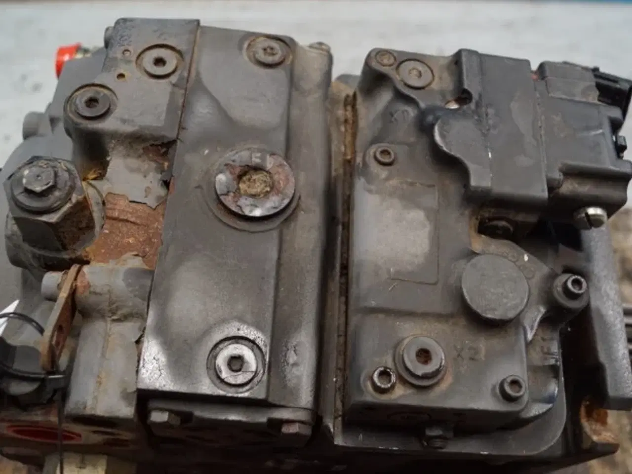 Billede 4 - Case 8010 Hydrostatpumpe 87011461