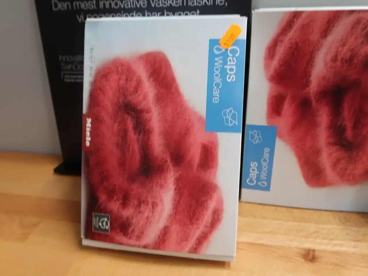 Billede 2 - 4 pakker caps woolcare MIELE